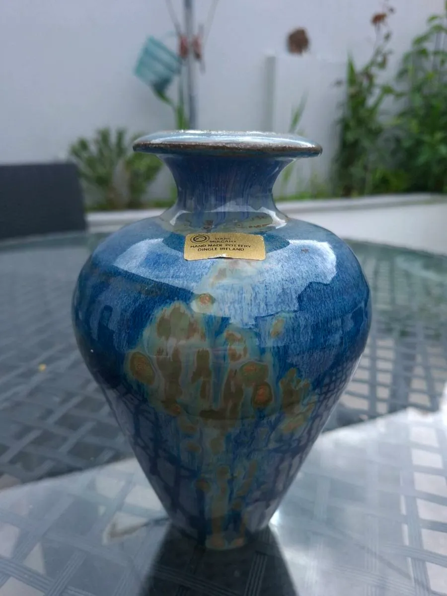 Louis Mulcahy pottery Vase handmade in Dingle - Image 1