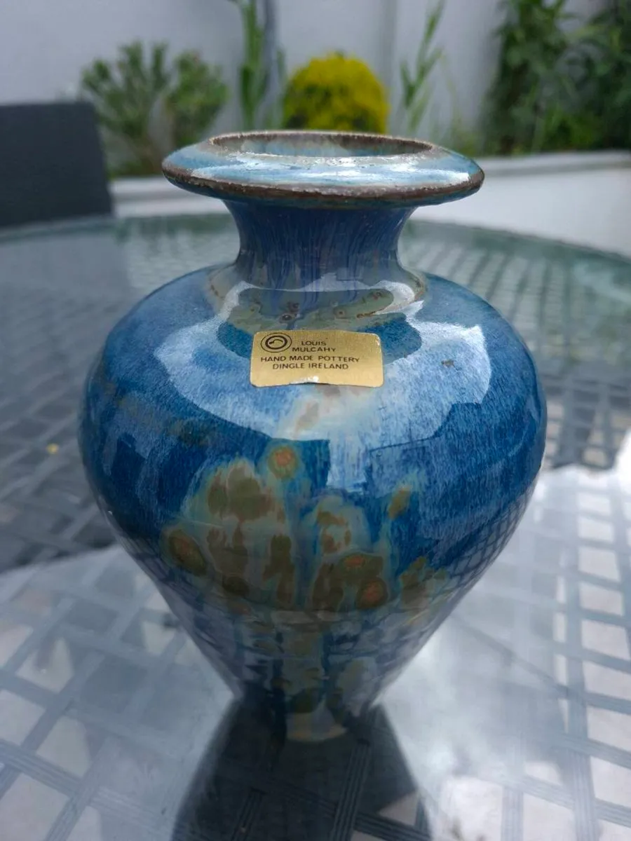Louis Mulcahy pottery Vase handmade in Dingle - Image 2
