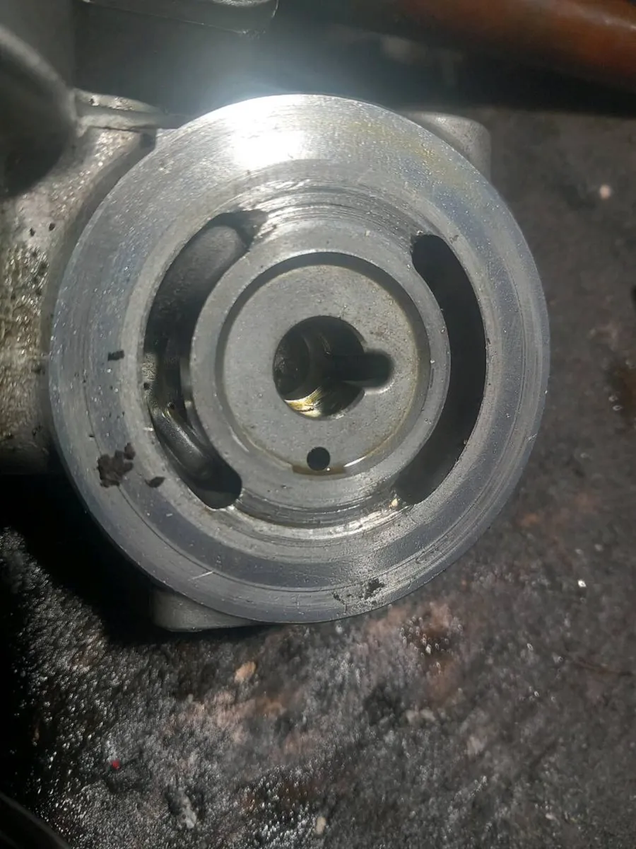 Zero turn transmission repairs - Image 2