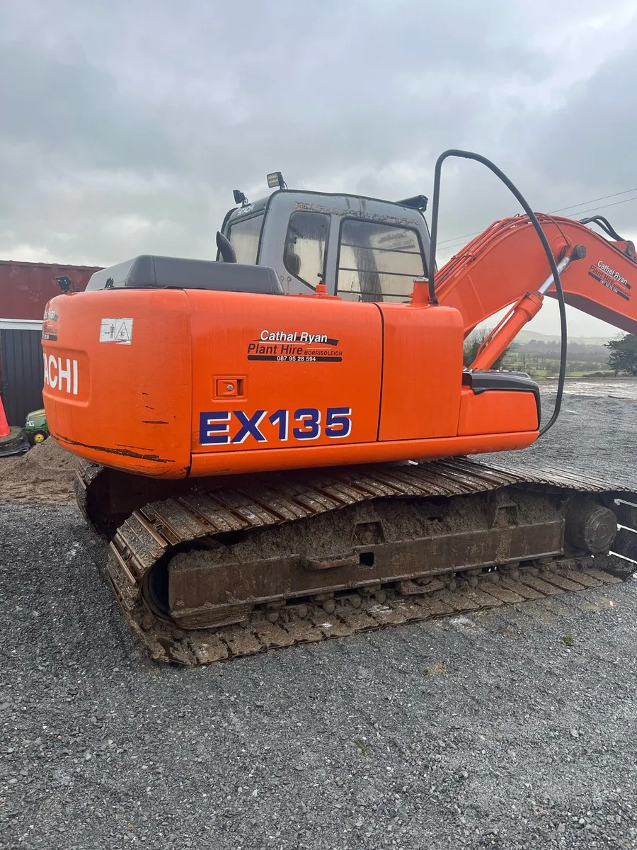 Hitachi digger - Image 1