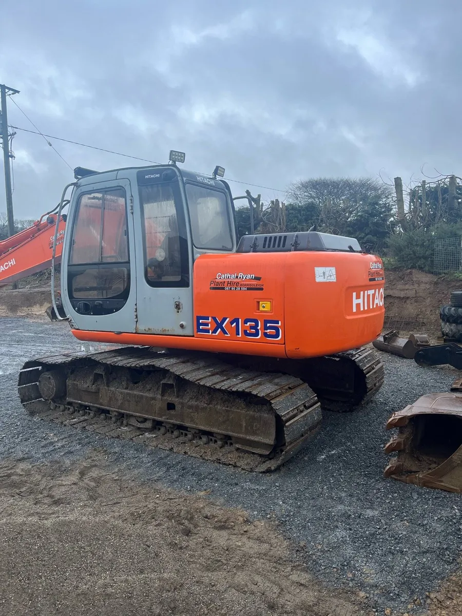 Hitachi digger - Image 2