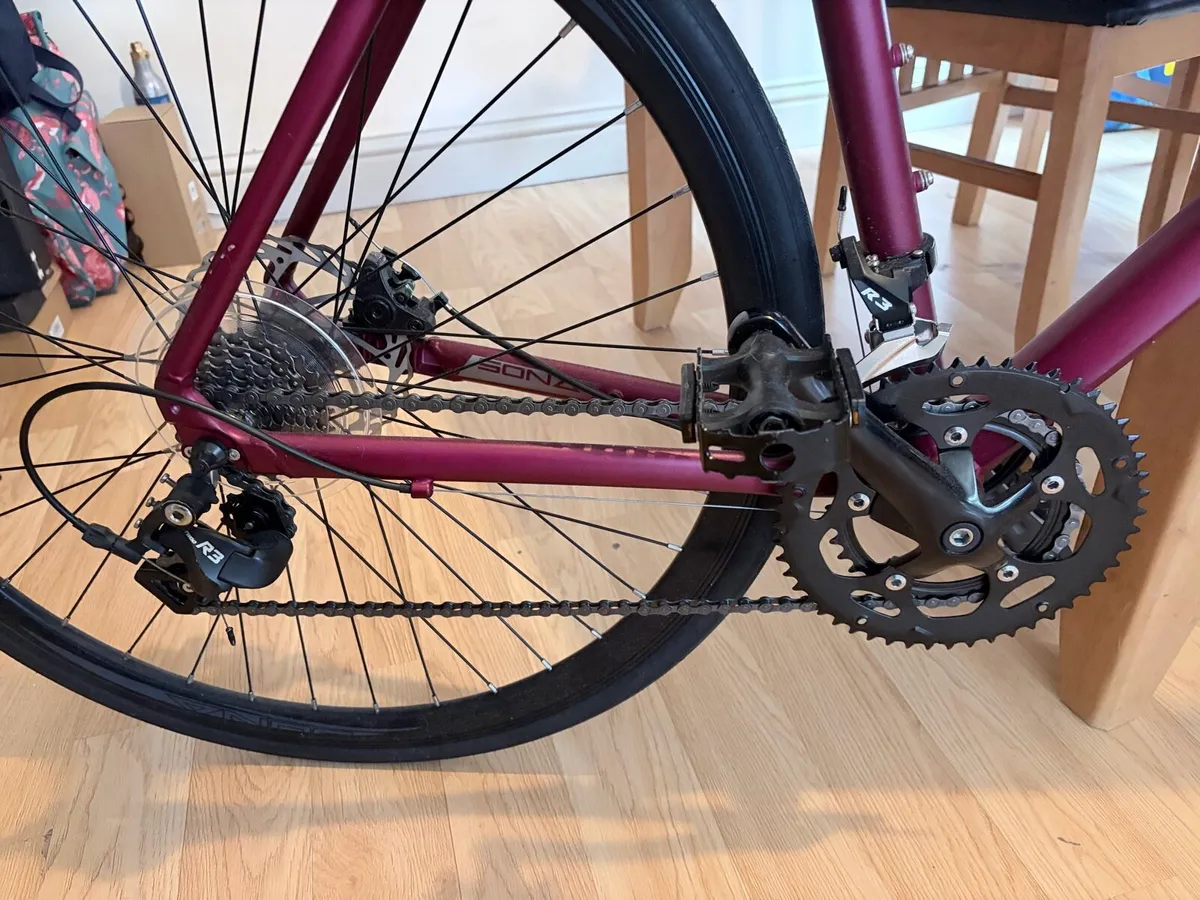 Road bike - Image 2