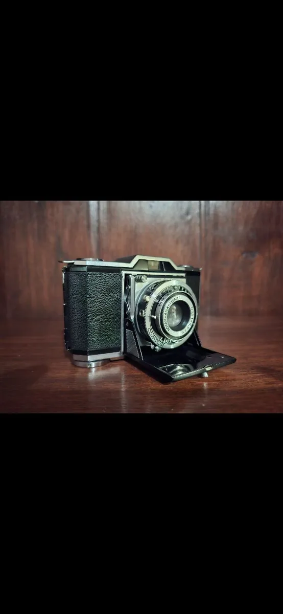 Vintage Camera Zeiss Ikon Ikonta 522/24 - Image 4
