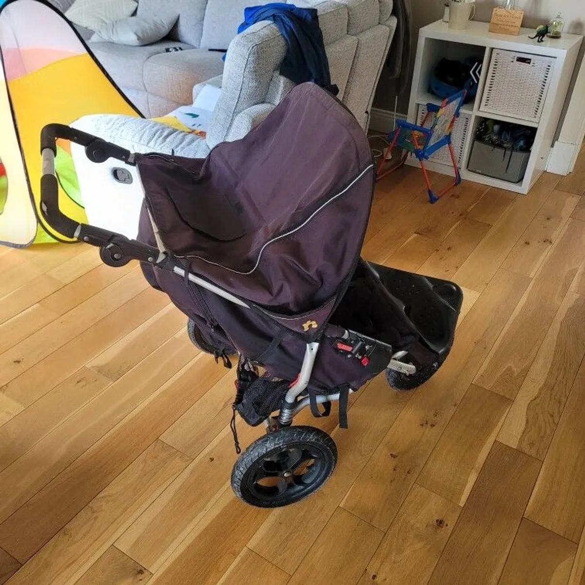 Out n about double buggy - Image 2