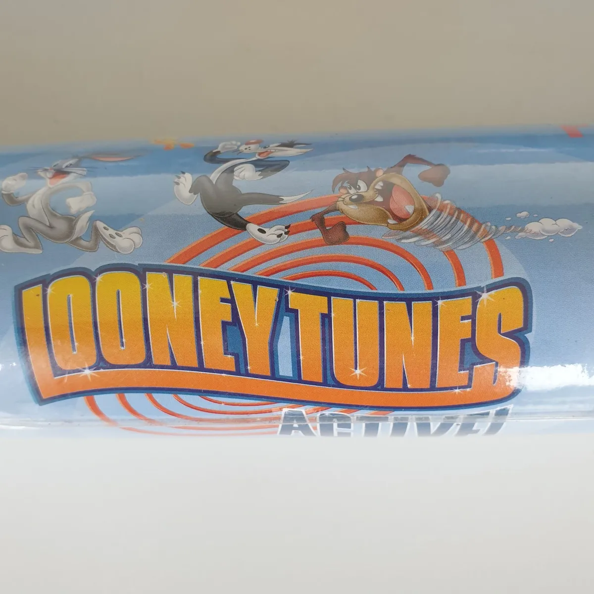 Looney tunes active wallpaper X 3 rolls Rasch - Image 2