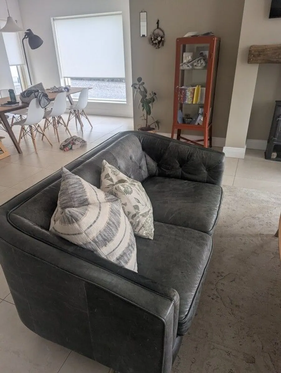 2 seater & 3/4 seater leather couch sofa - Image 3