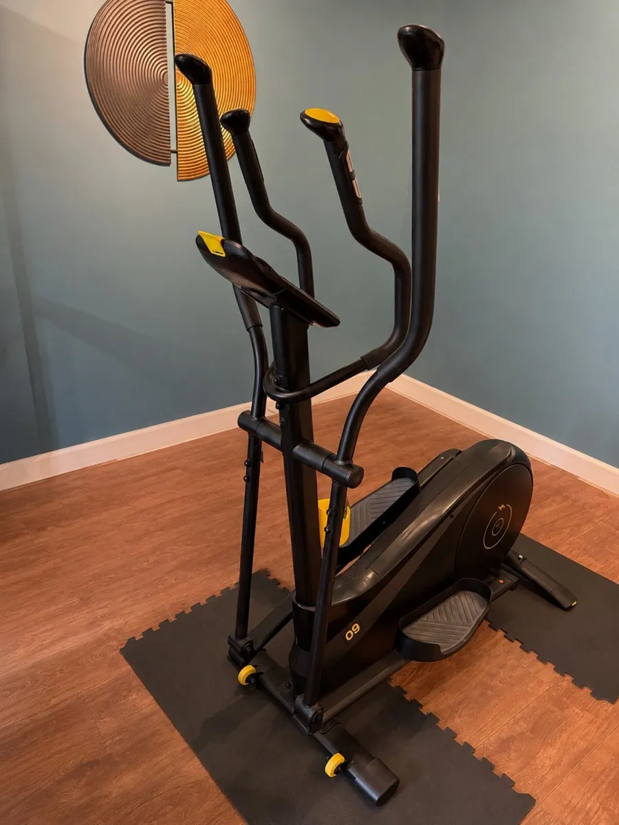 Domyos EL520 Cross Trainer / Elliptical – Excellen - Image 2