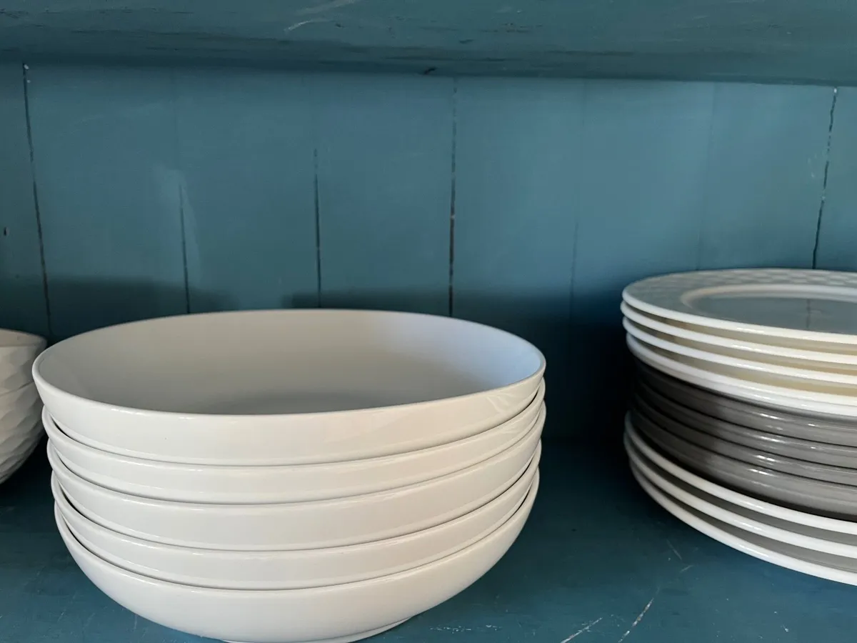 Kitchen Dresser - Image 3