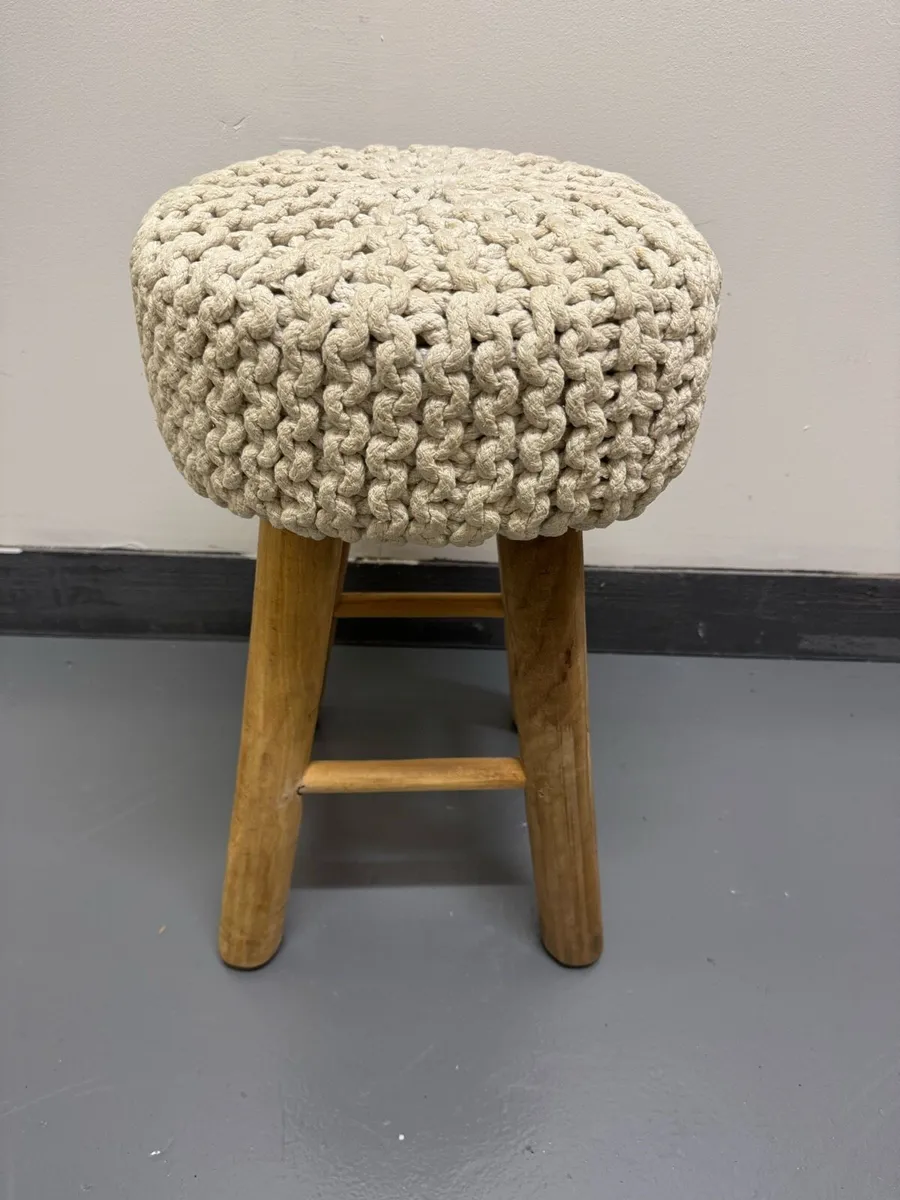 Stool with white knitted seat - 59cm - Image 2