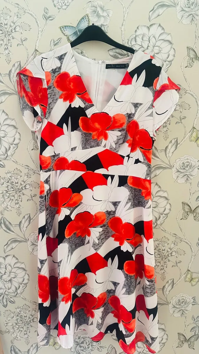 Women’s dress 12 - Image 1
