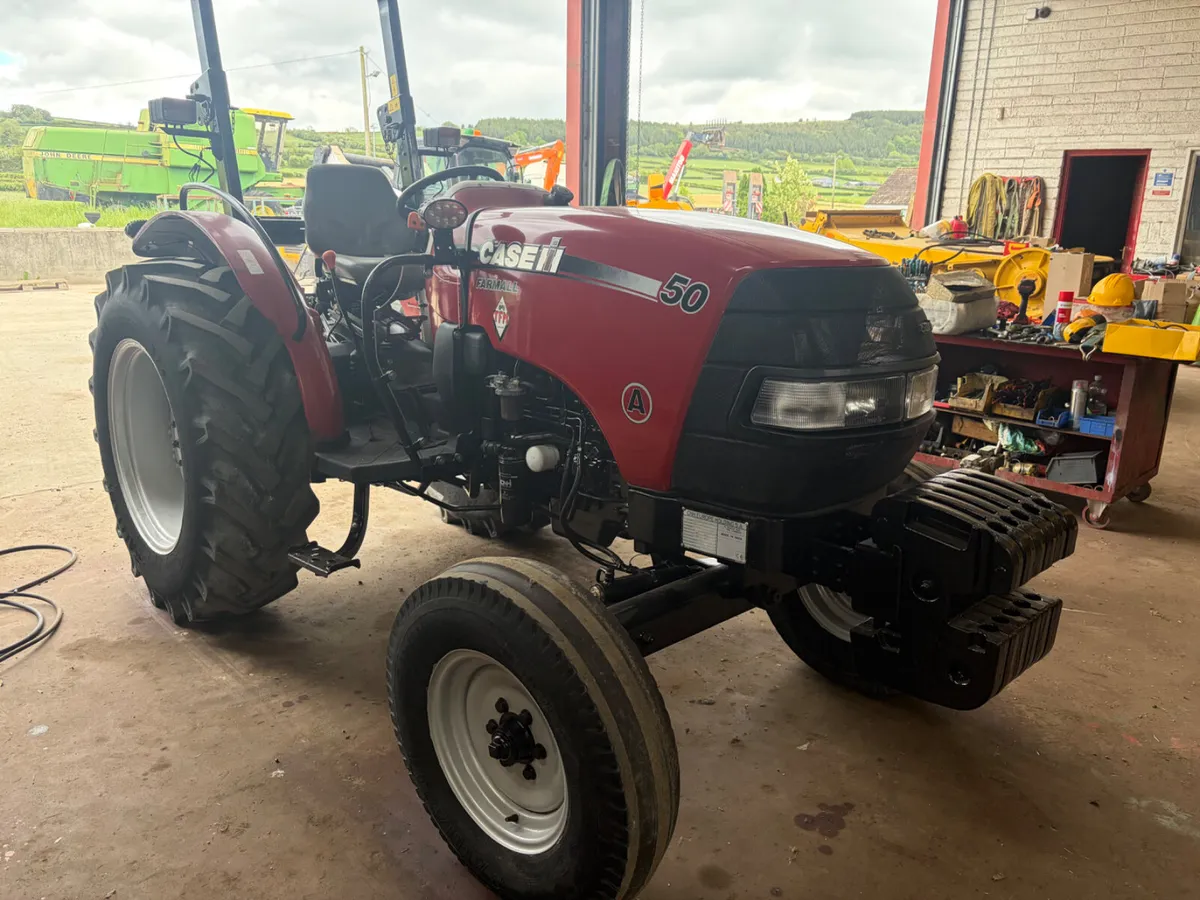 Case. 50 hp  tractor - Image 2