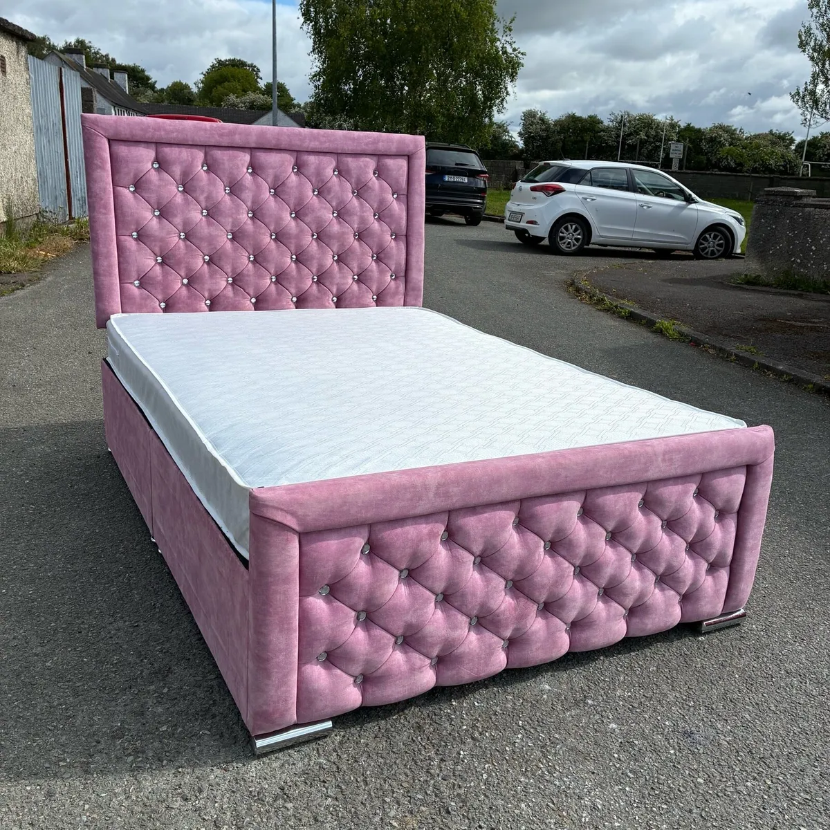 Fab! Pink Double Velvet 💎Bed with Mattress - Image 1