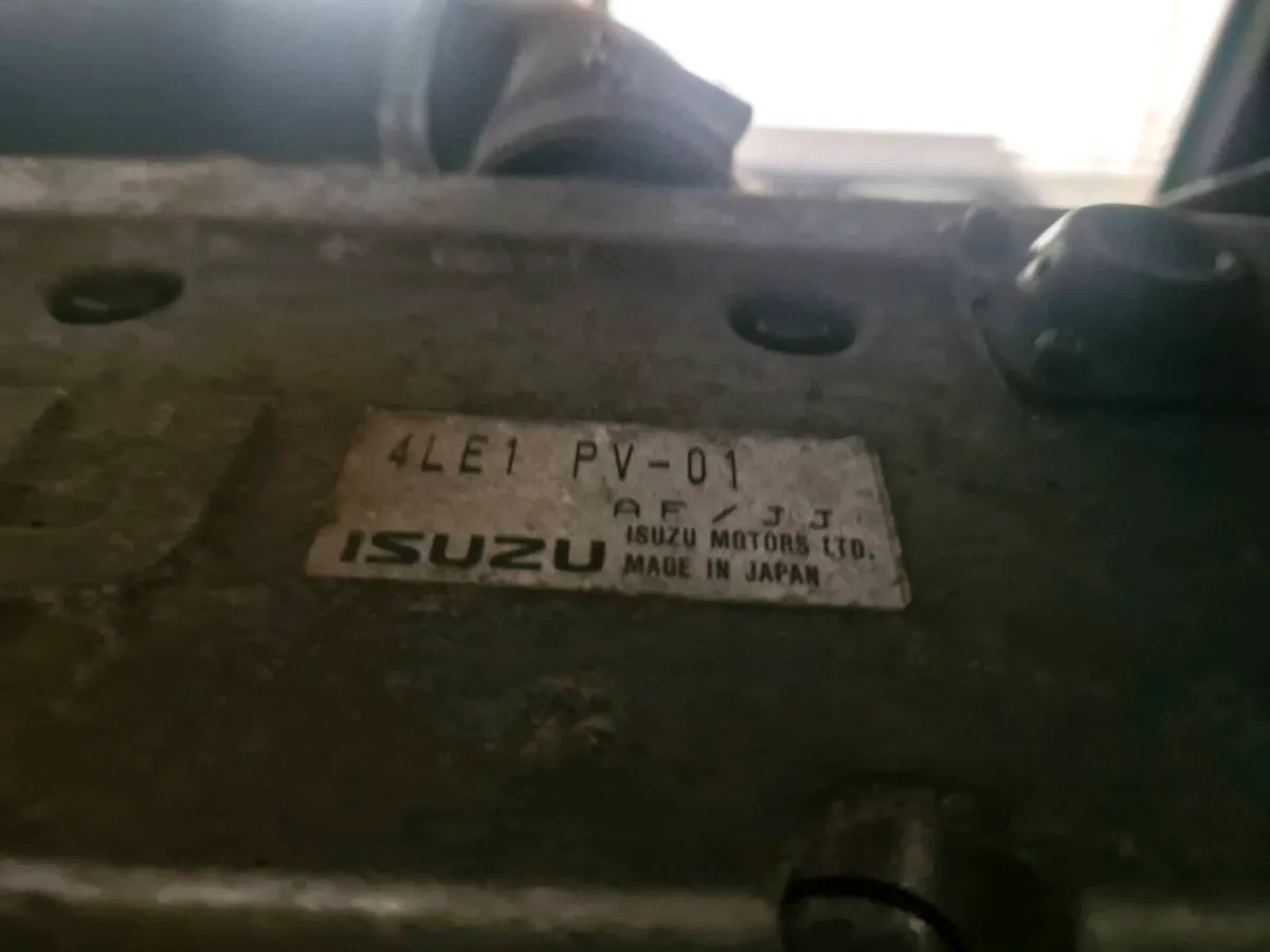 isuzu engine 4 cylinder - Image 4