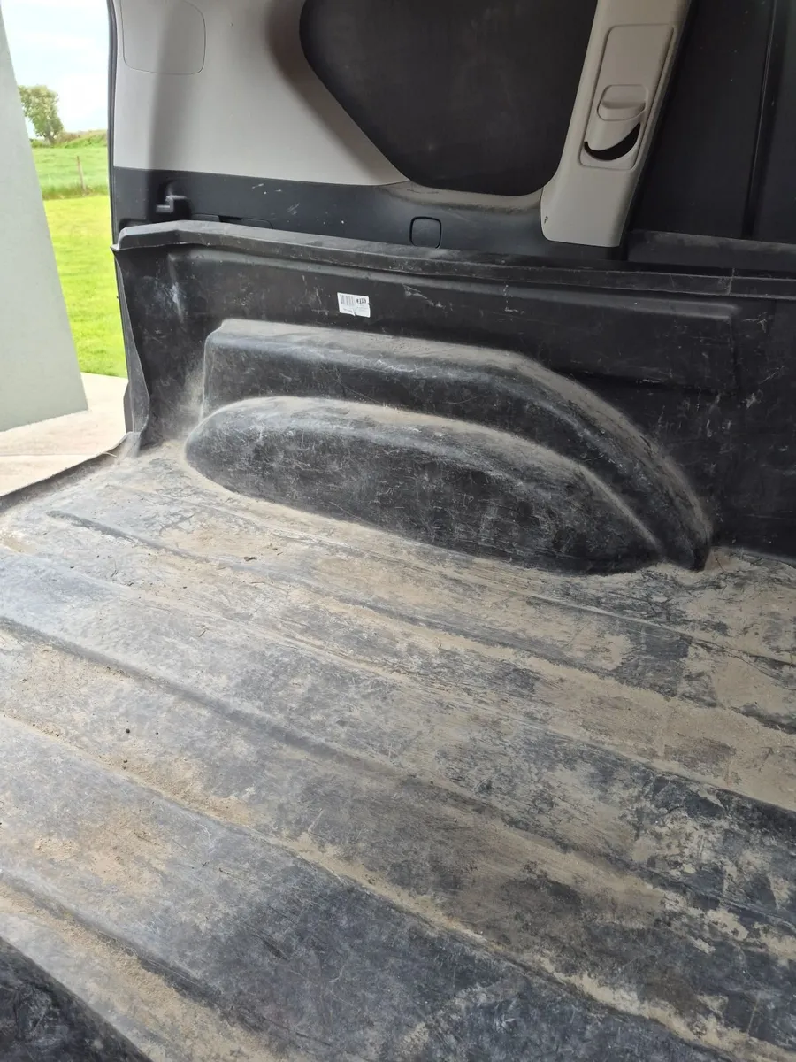 Landcruiser insert - Image 3