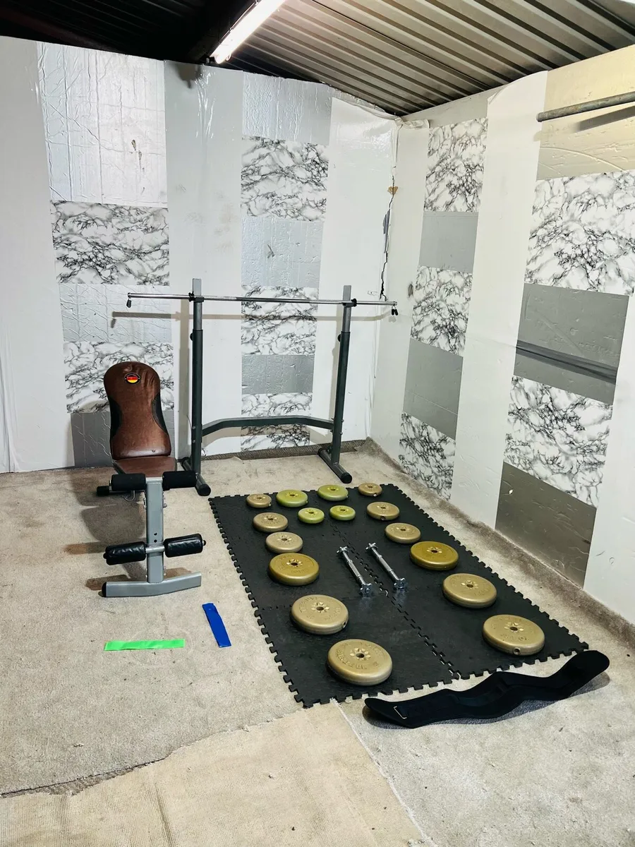 WEIGHT BENCH RACK WEIGHTS BARBELL MATS DUMBBLS - Image 4