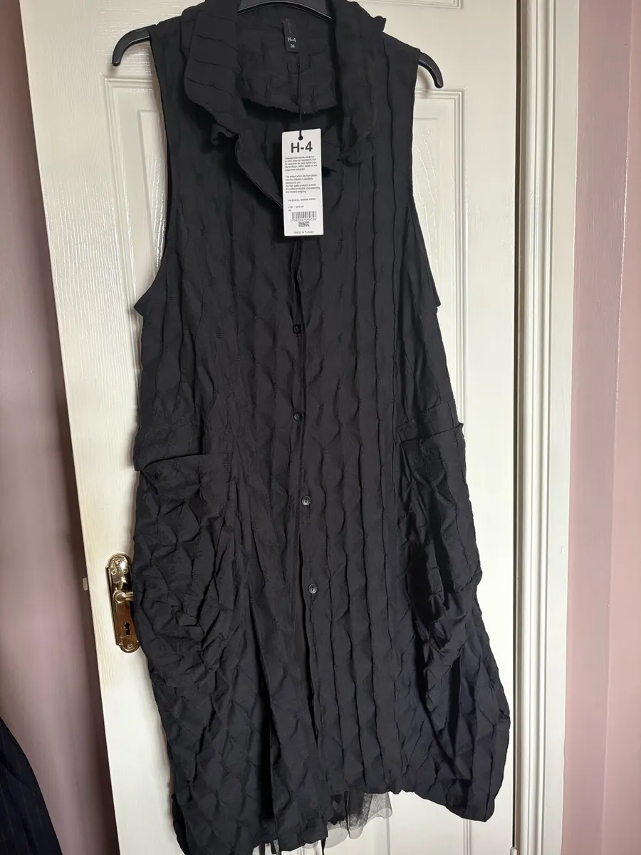 Ladies coat - Image 2