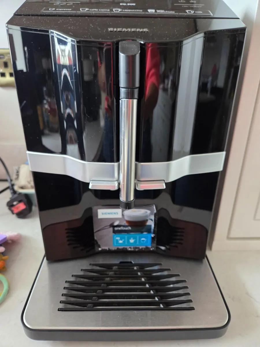 Siemens bean to cup  coffee machine - Image 2