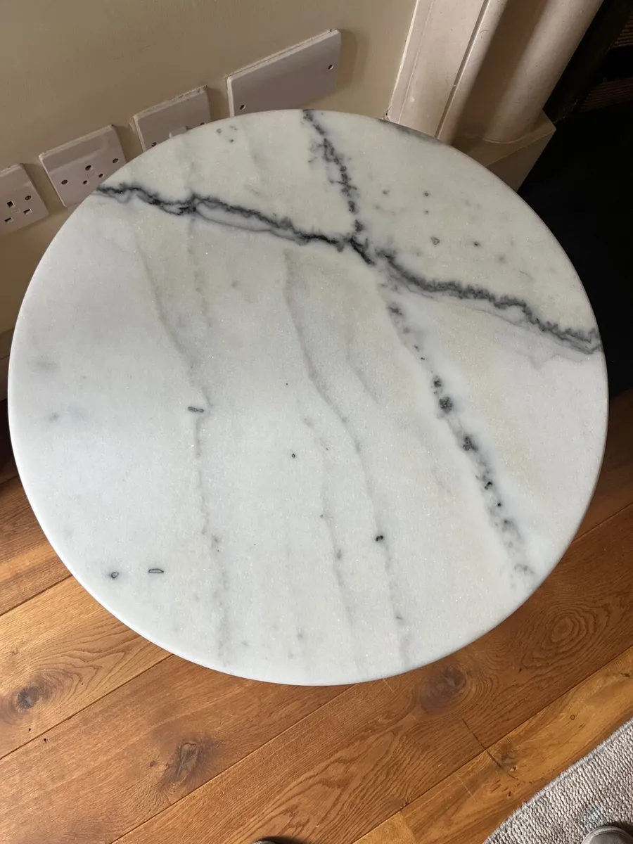 Carrara Marble Side Table - Image 2