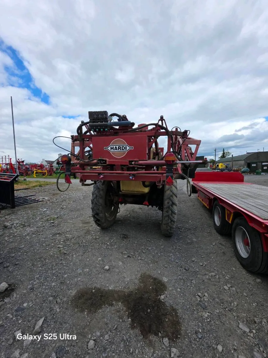 Clearance Auction this Wednesday 20th - Image 3