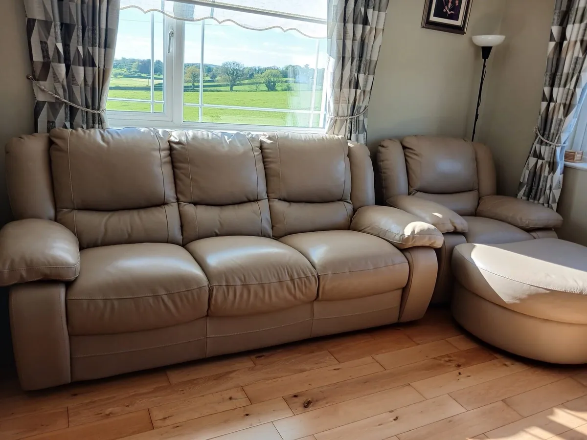 3 piece suite of furniture - Image 4