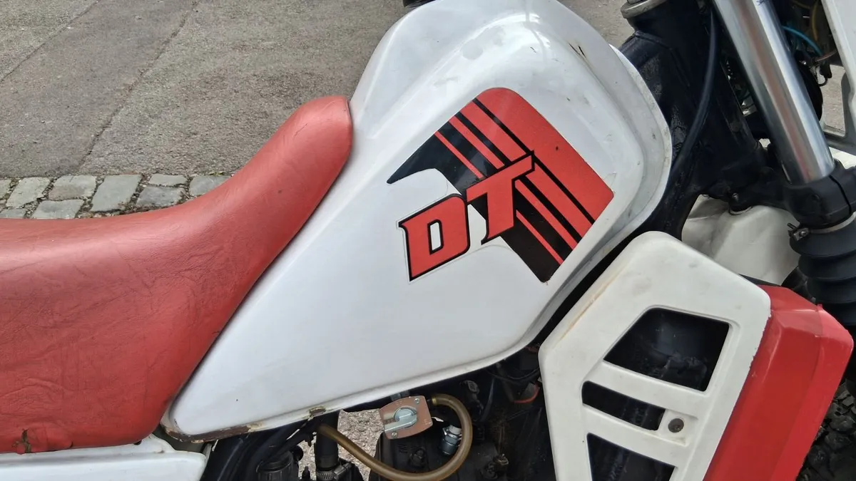 Yamaha DT125   (10V model) - Image 3