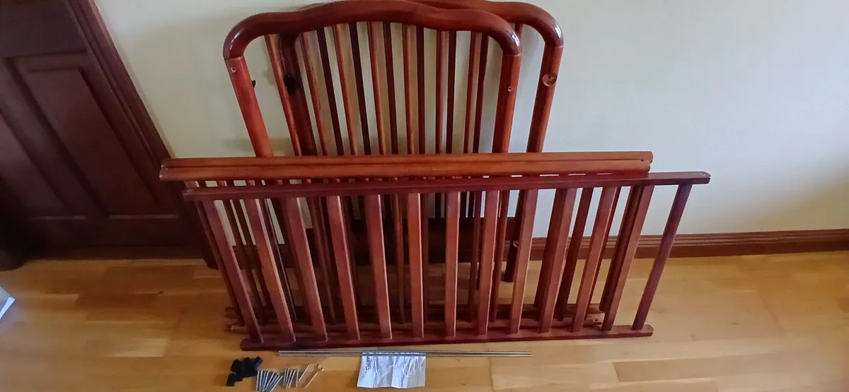 Baby  Cot - Image 1