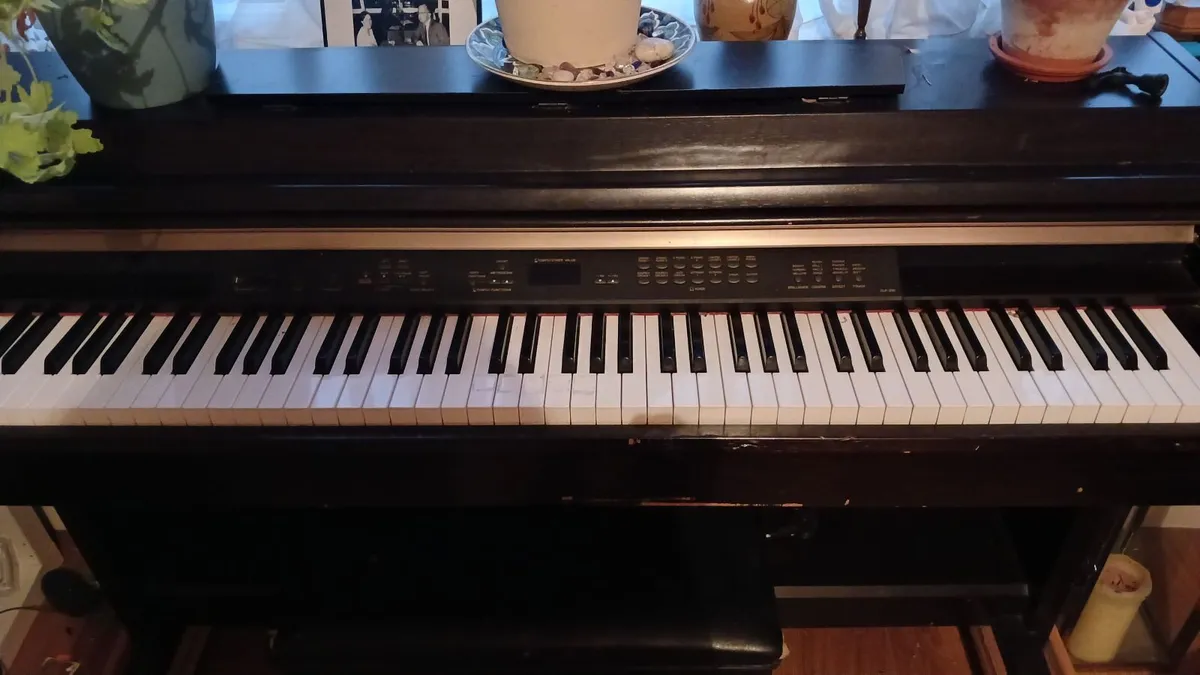 Yamaha Keyboard piano model CLP - 230 - Image 1