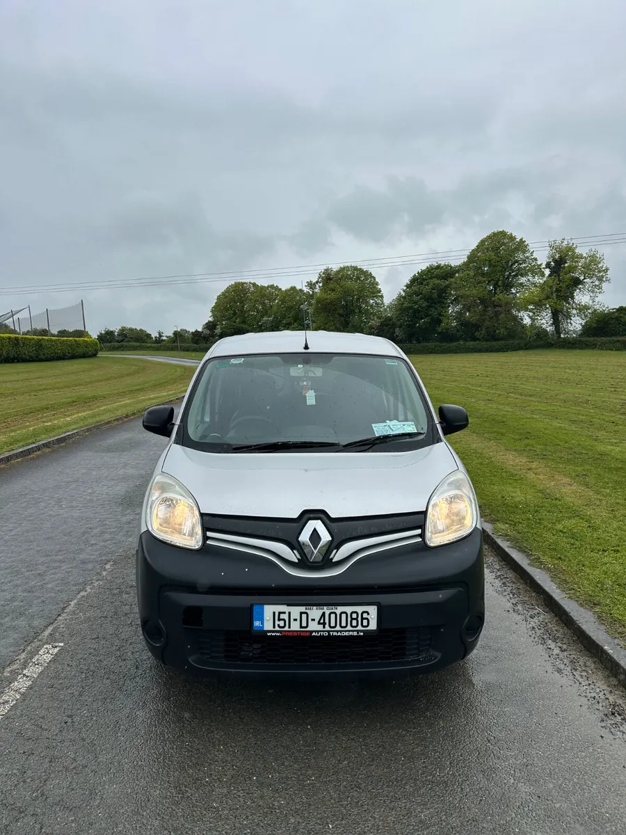Renault Kangoo CrewCab 2015 DOE 08/26 - Image 2