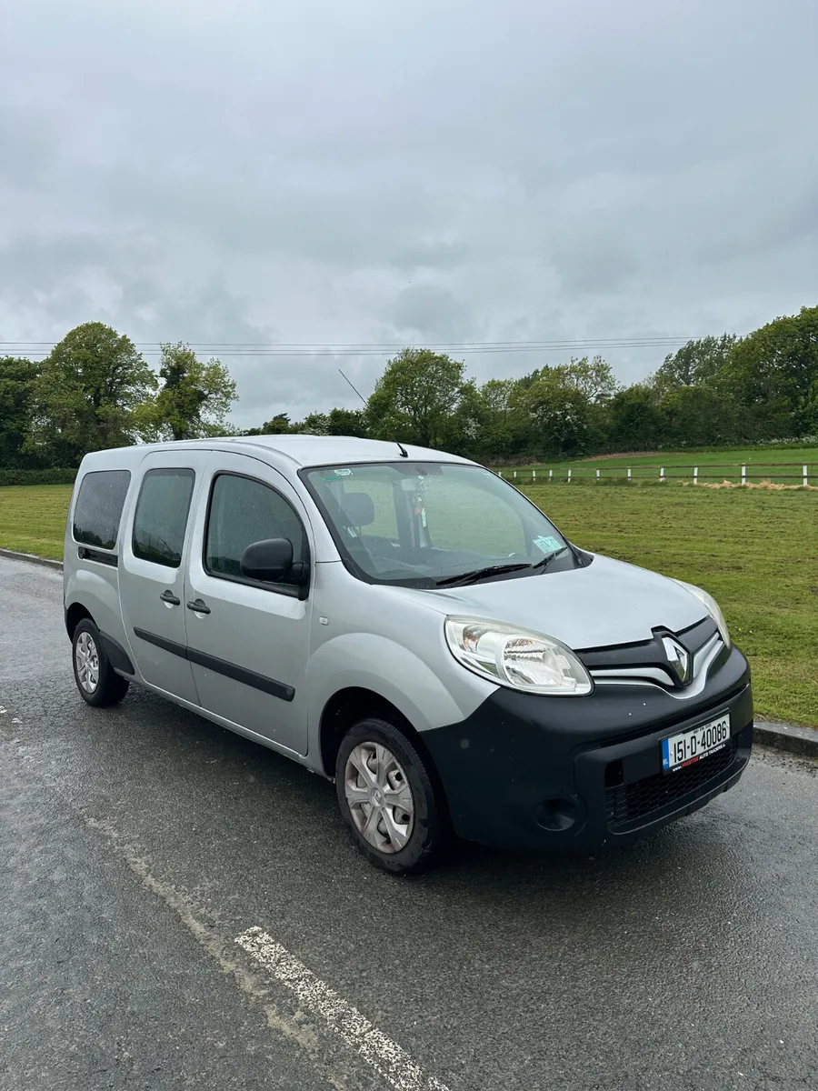 Renault Kangoo CrewCab 2015 DOE 08/26 - Image 1
