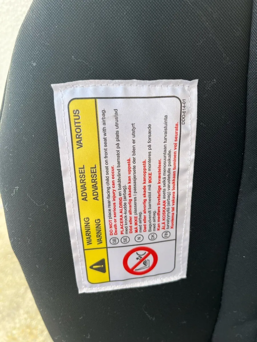 Britax Romer Car Seat - Image 3