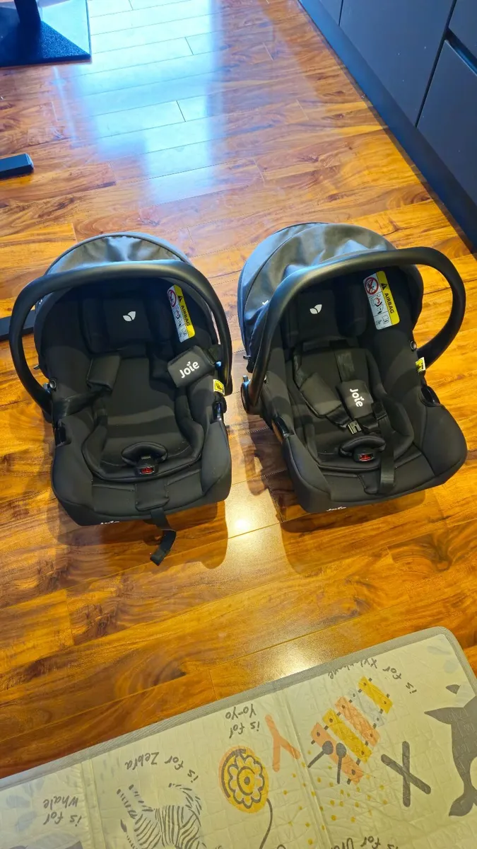 Joie i-Snug 2 Infant Car Seat - Image 1