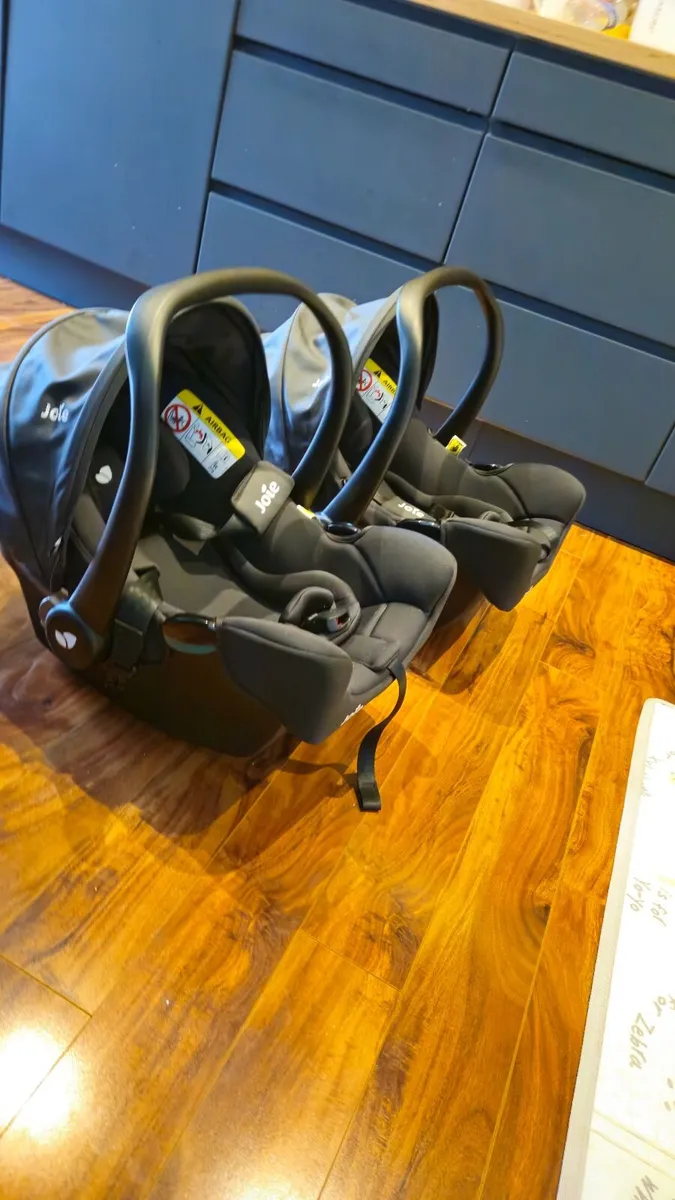 Joie i-Snug 2 Infant Car Seat - Image 3