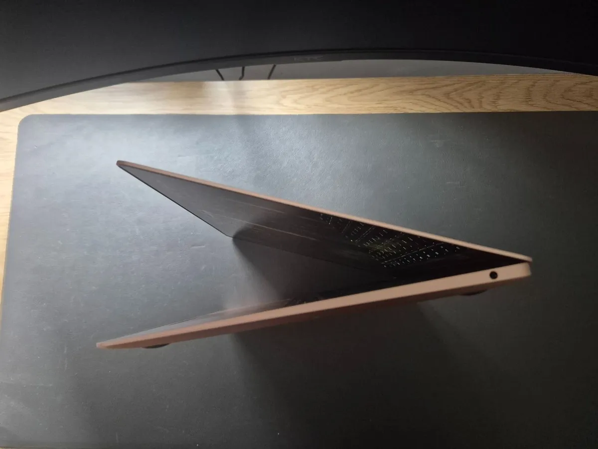 Apple MacBook Air M1 A2337 (2020) in Rose Gold - Image 2