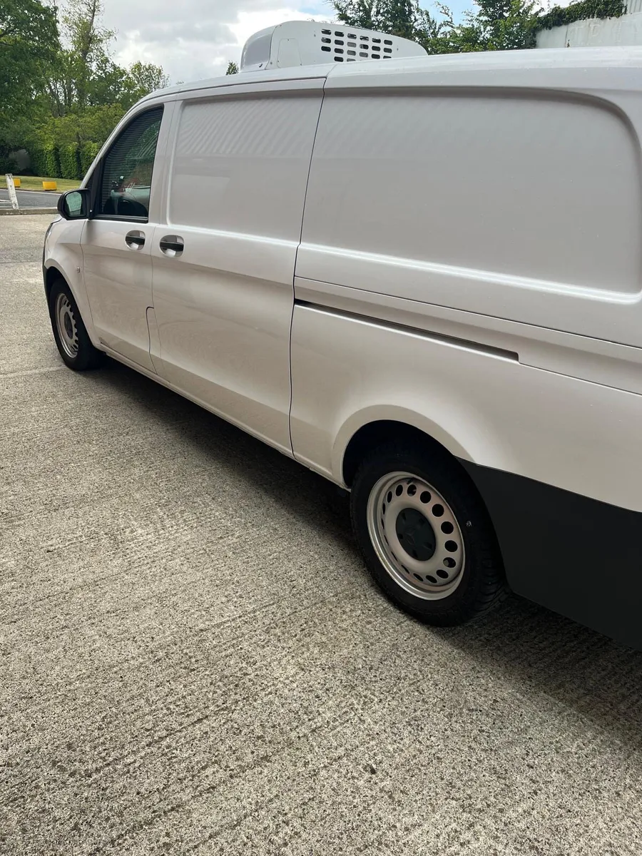 Immaculate Mercedes Vito Fridge Van - Image 3