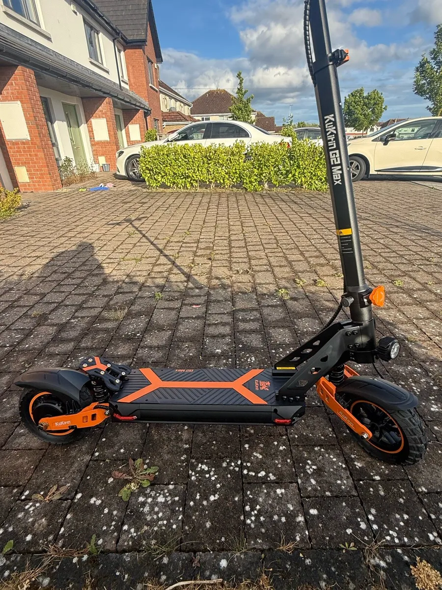 Kukoo G2 MAX scooter - Image 1
