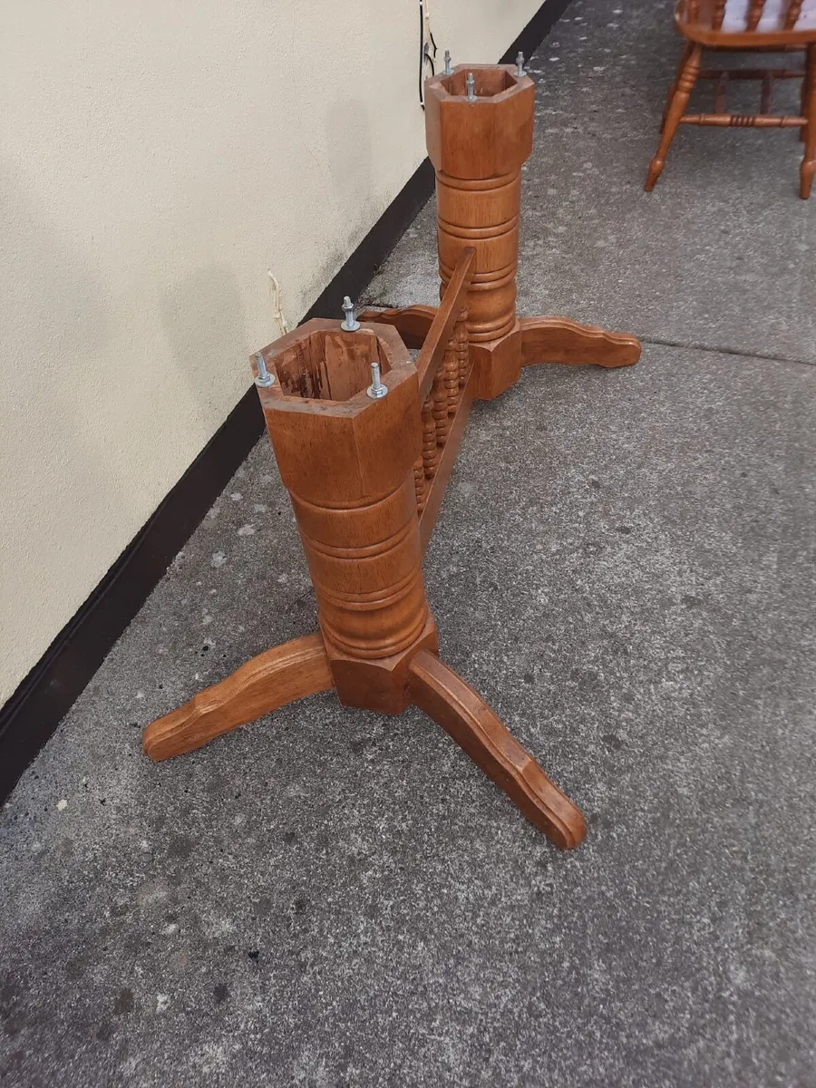 Table pod - Image 2