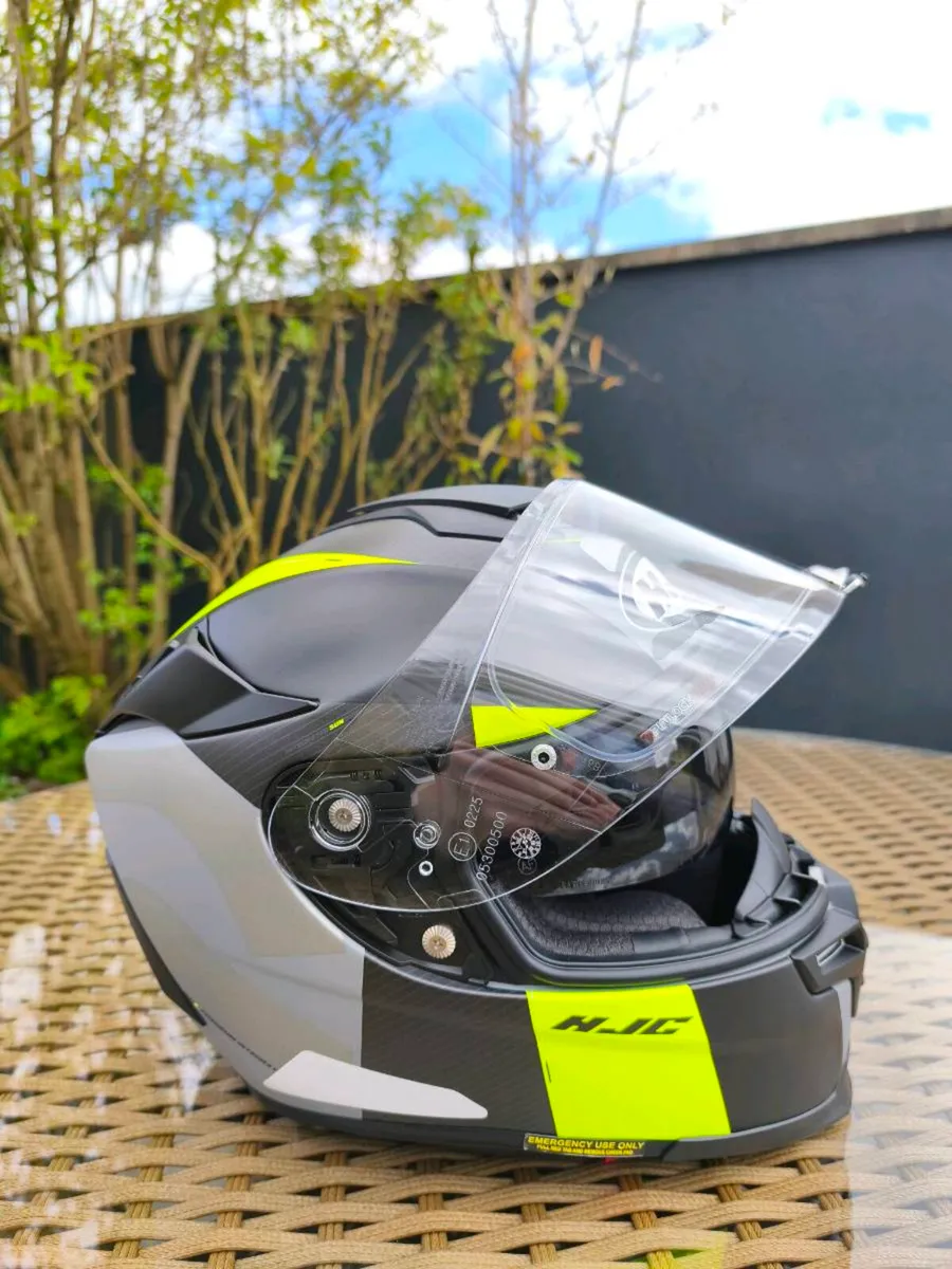 HJC RPHA 70 Motorbike Helmet - As New - Image 2