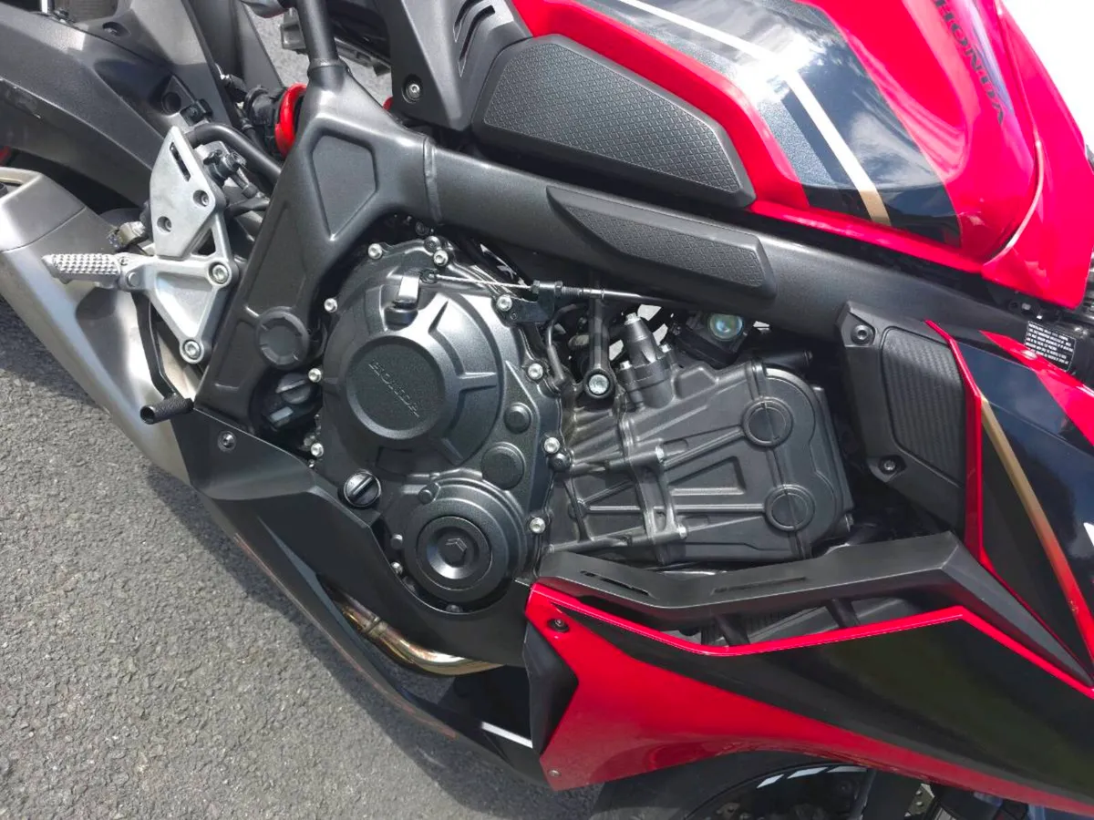Honda CBR650R - Image 3
