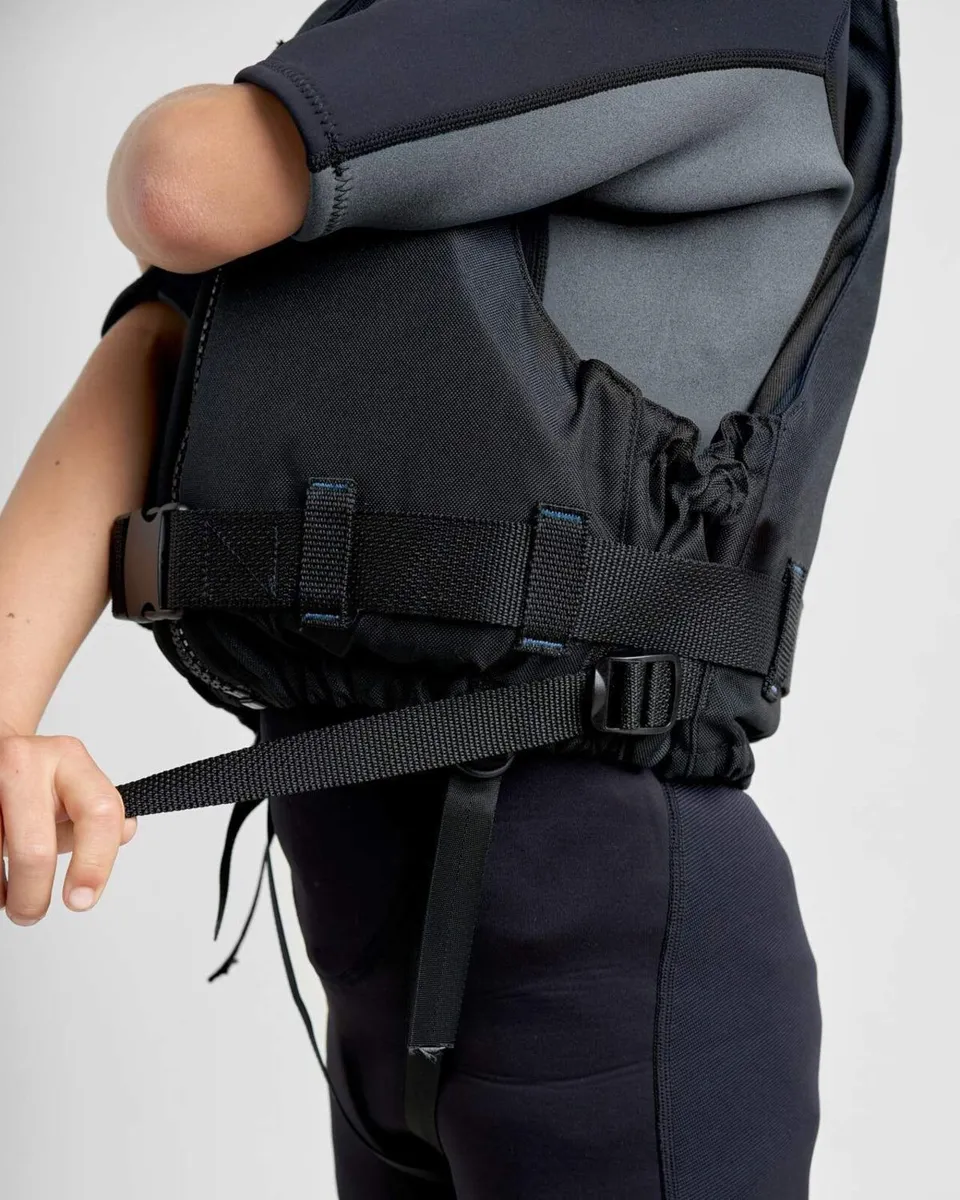SALE: New R00STER Buoyancy Aids, Front Zip Junior - Image 2