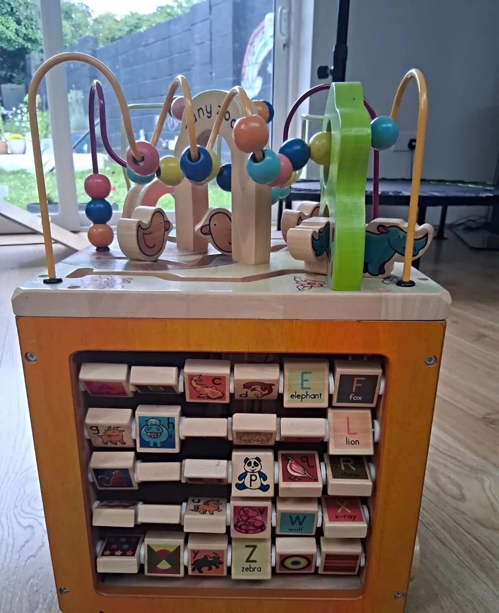 Zany zoo activity cube - Image 3