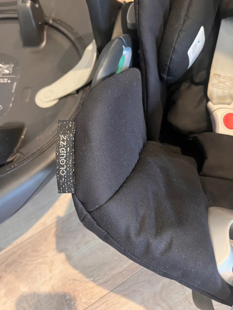 Cybex Cloud Z2 Car seat and swivel isofix base - Image 3