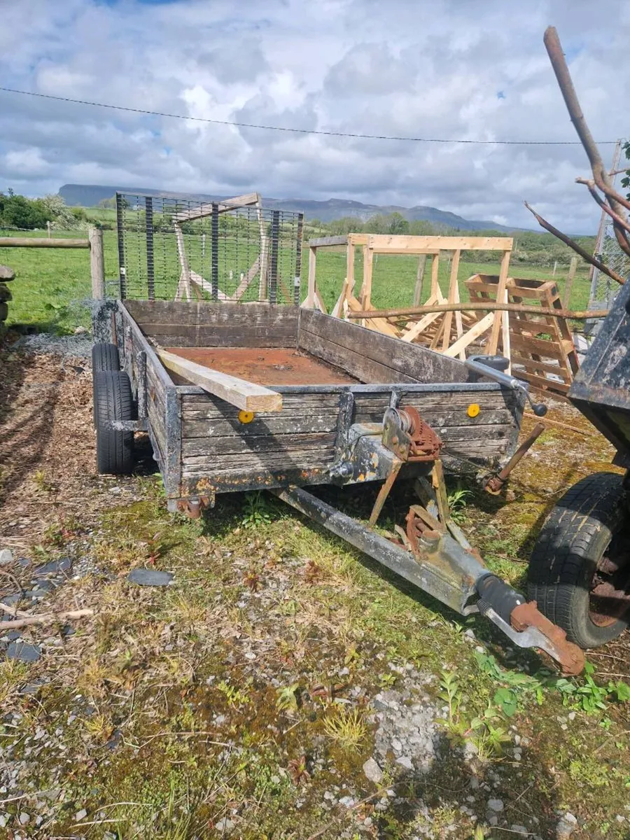 Vintage old school 10foot x 5 foot ramp trailer - Image 2