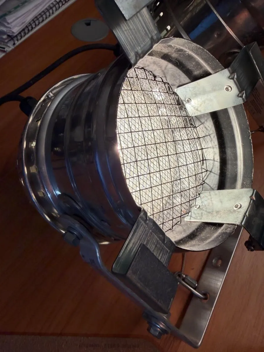 Stairville PAR 56 Stage Aluminium Lights x2 - Image 2