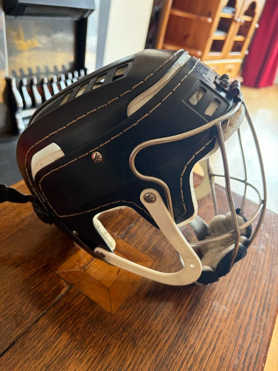 Cooper Old style helmet - Image 1