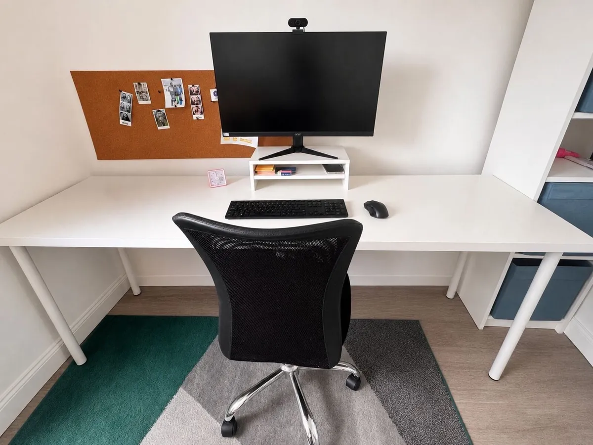 Desk and office chair