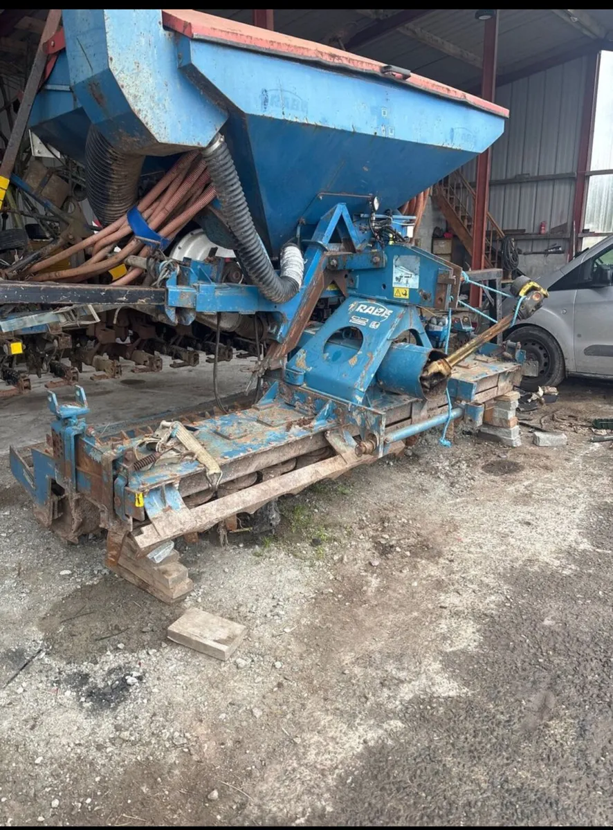 Power harrow - Image 1