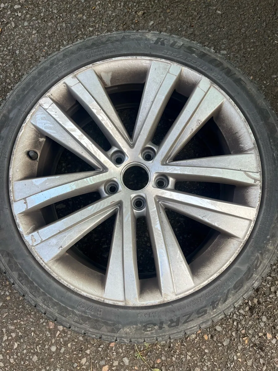 ALLOY SEAT 18” 5x112 - Image 1