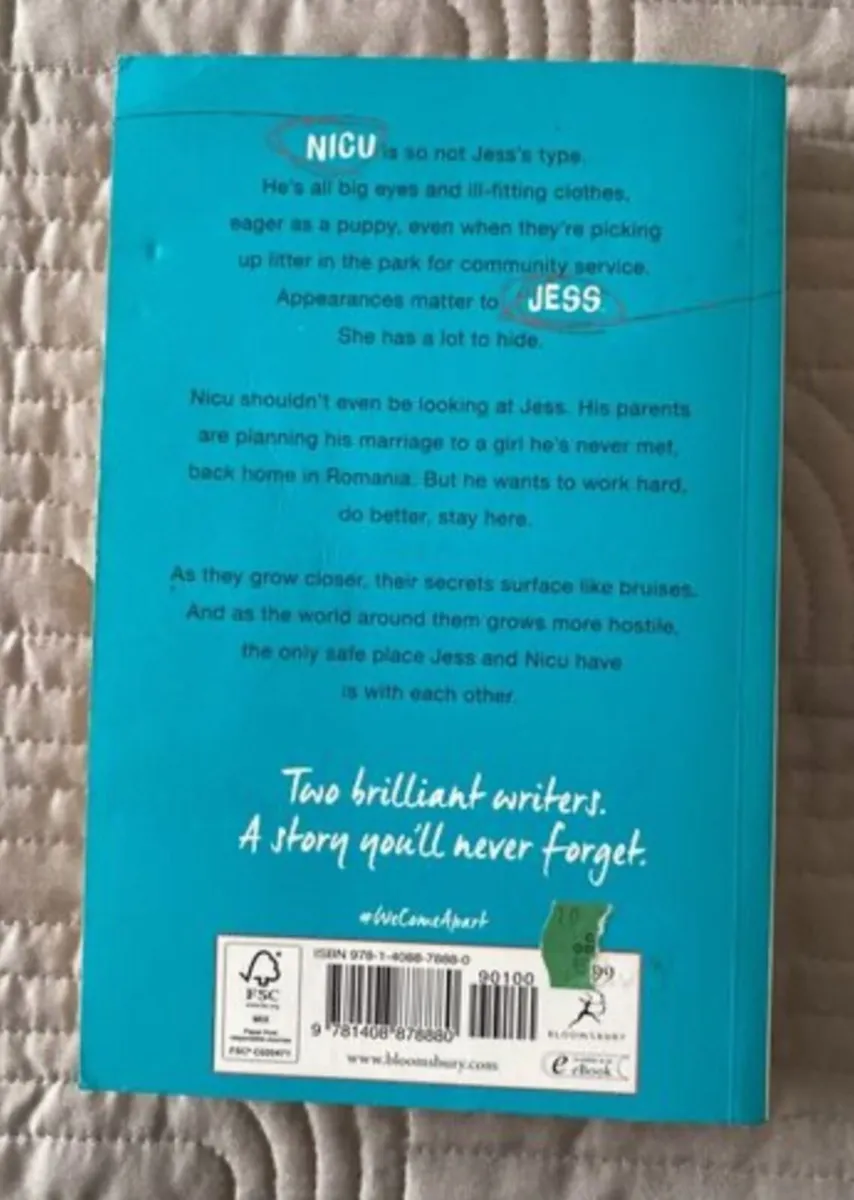 Book: Sarah Crossan Brian Conaghan- We Come Apart - Image 2