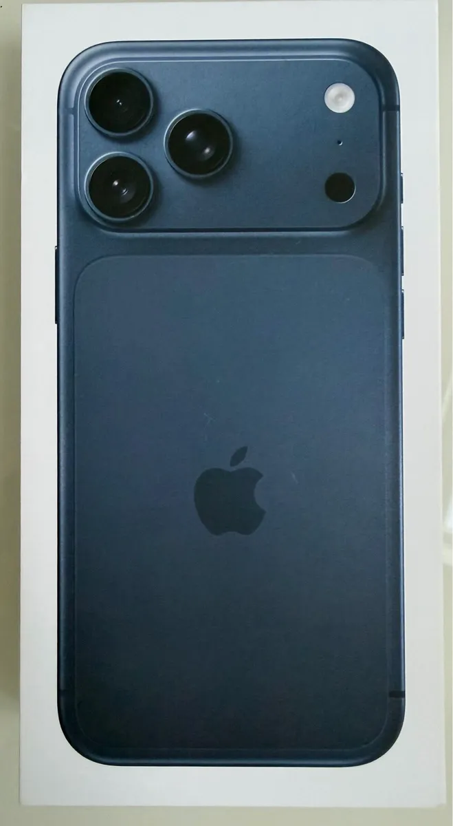 iPhone 17 pro max 512 GB
