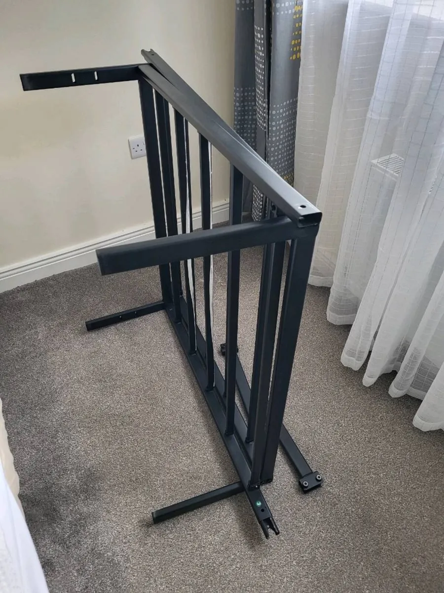 Single bed with mattress - Image 4